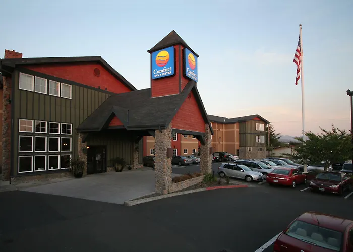 Kathryn Riverfront Inn, An Ascend Collection Hotel