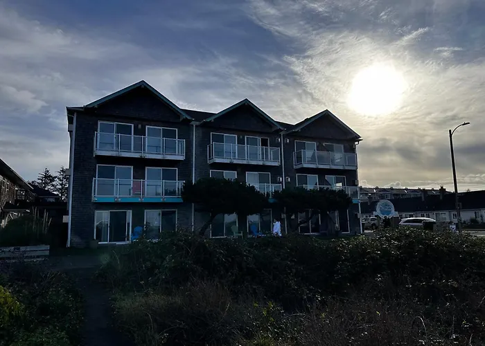Inn At The Shore